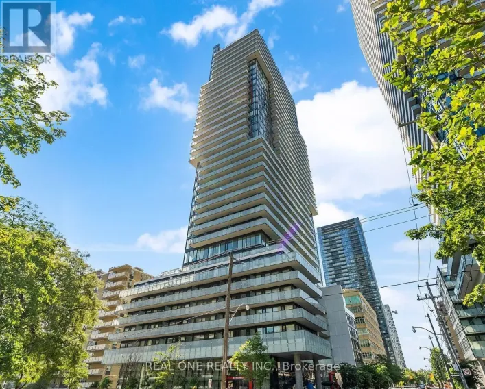 1411 - 185 ROEHAMPTON AVENUE, Toronto