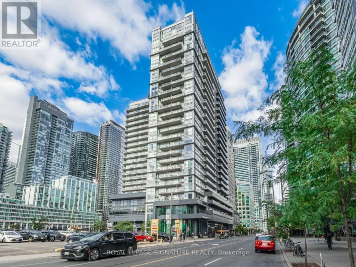 Apartment for sale: 1411 - 352 FRONT STREET, Toronto