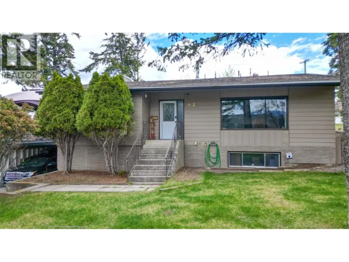 1412 3rd Avenue S, Cranbrook