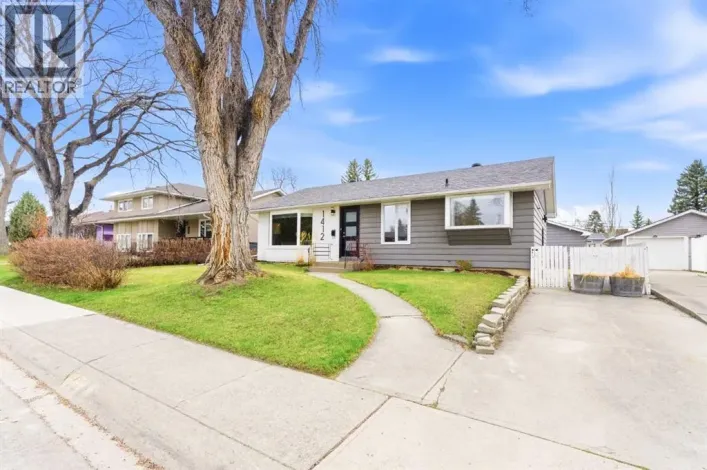 1412 89 Avenue SW, Calgary