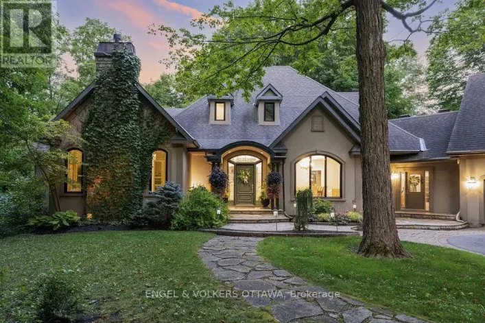 1412 HOUSTON CRESCENT, Ottawa