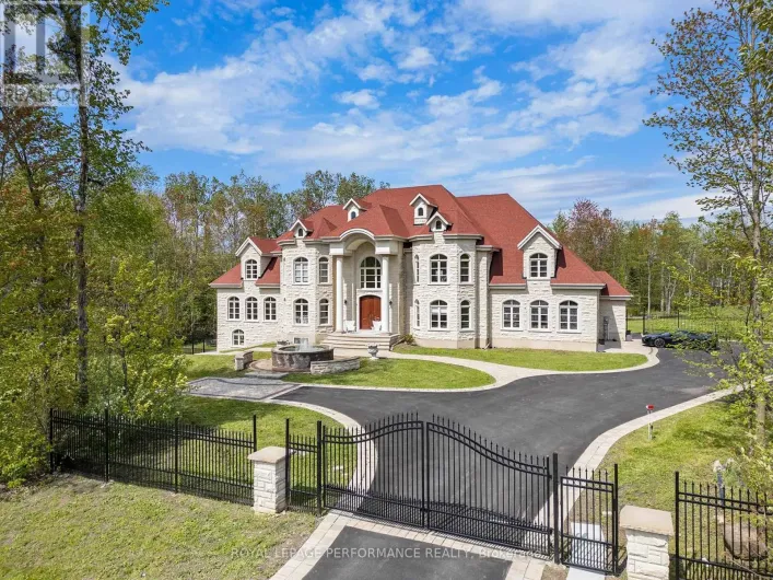 1413 BLACKHORSE COURT, Ottawa