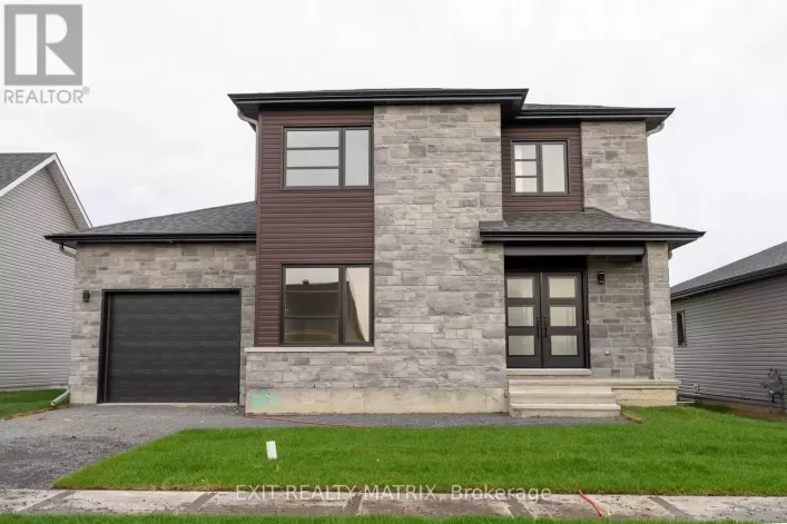 1413 CAROLINE COURT, Cornwall