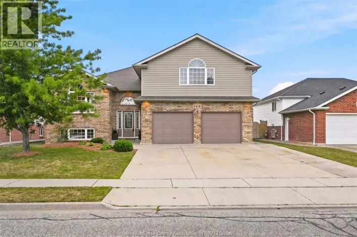 1414 GIRARD DRIVE, Lakeshore