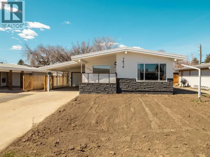 1414 Henderson Lake Boulevard S, Lethbridge