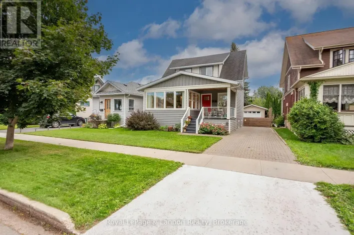 1414 MCGREGOR AVENUE, Thunder Bay