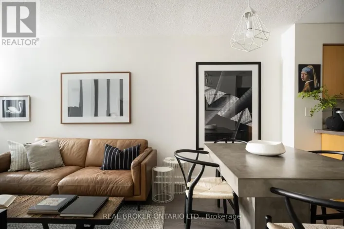 1416 - 255 RICHMOND STREET E, Toronto