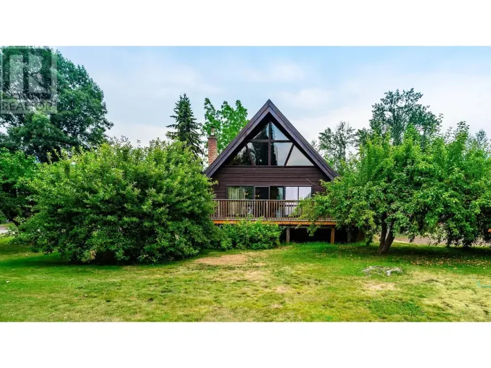 1416 Silver Sands Road, Sicamous