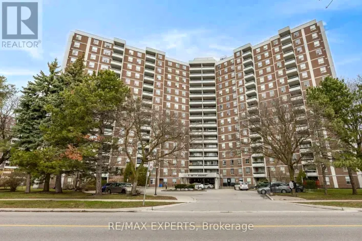 1417 - 5 SHADY GOLFWAY, Toronto