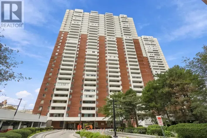1419 - 1 MASSEY SQUARE, Toronto
