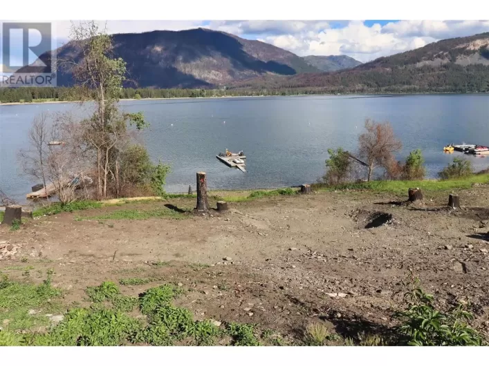 1419 LITTLE SHUSWAP LAKE Road, Chase