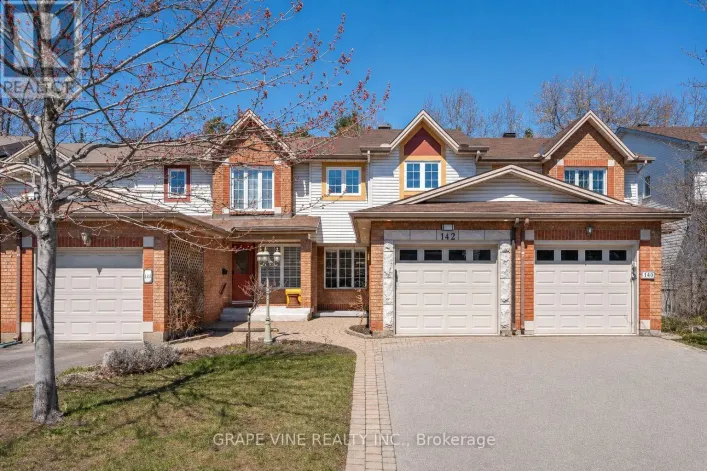 142 COLLEGE CIRCLE, Ottawa