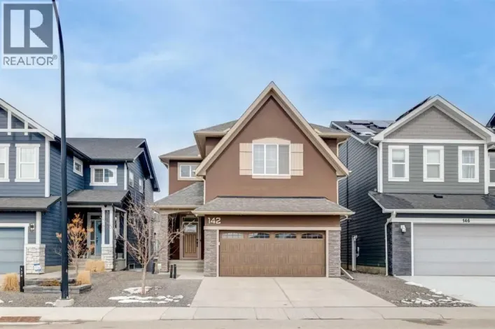 142 Cranbrook Park SE, Calgary