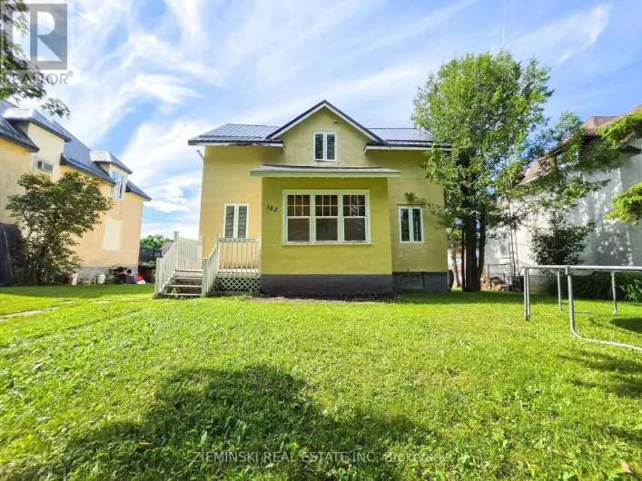 142 DEVONSHIRE AVENUE, Iroquois Falls