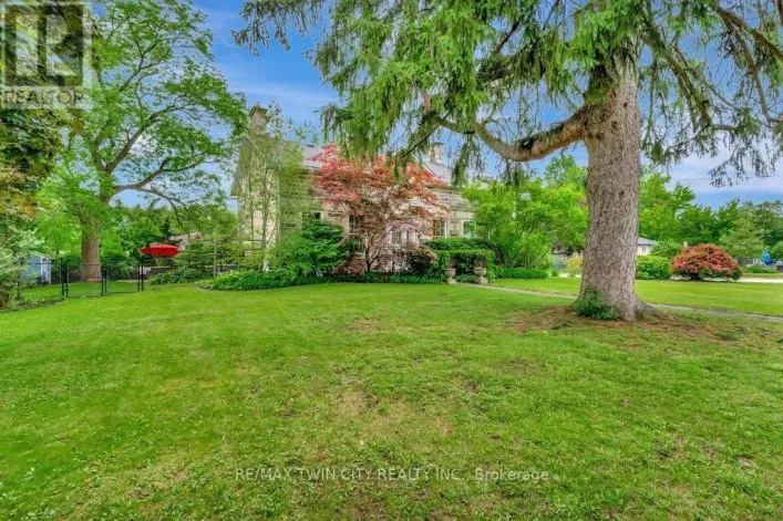 142 GLENMORRIS STREET, Cambridge