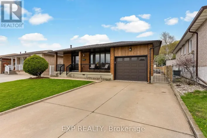 142 MARCELLA CRESCENT, Hamilton