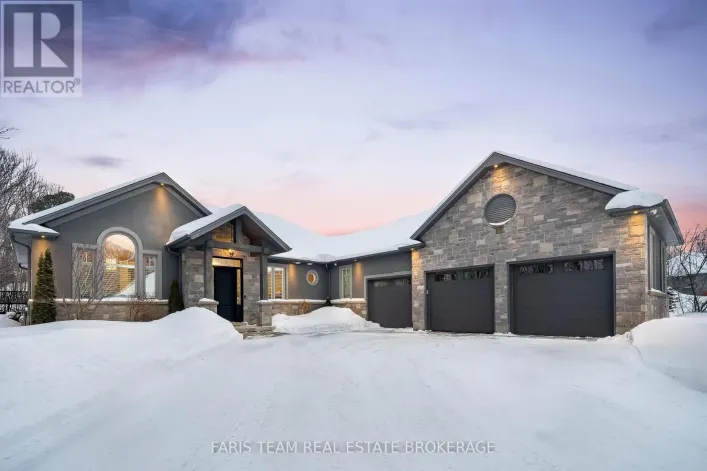 142 MENNILL DRIVE, Springwater