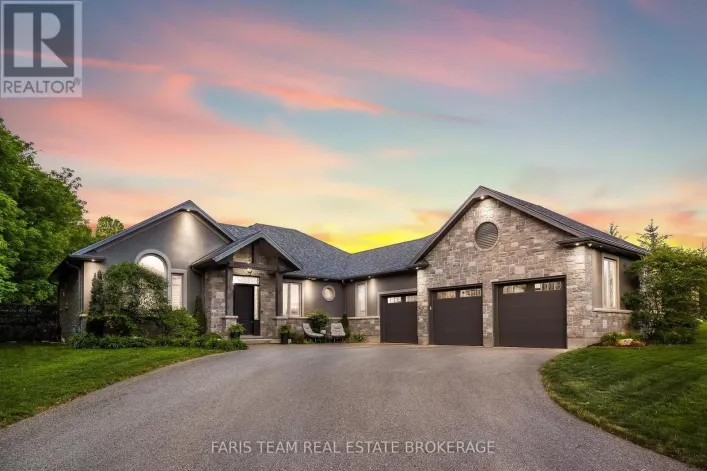 142 MENNILL DRIVE, Springwater