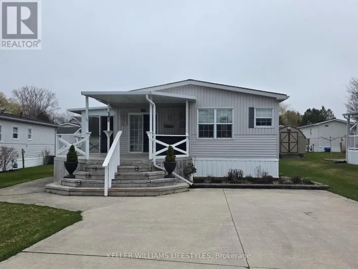 142 SANDBAGGER CRESCENT, Central Huron