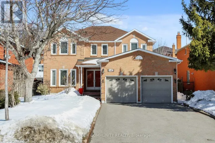 142 WATERSIDE CRESCENT, Vaughan