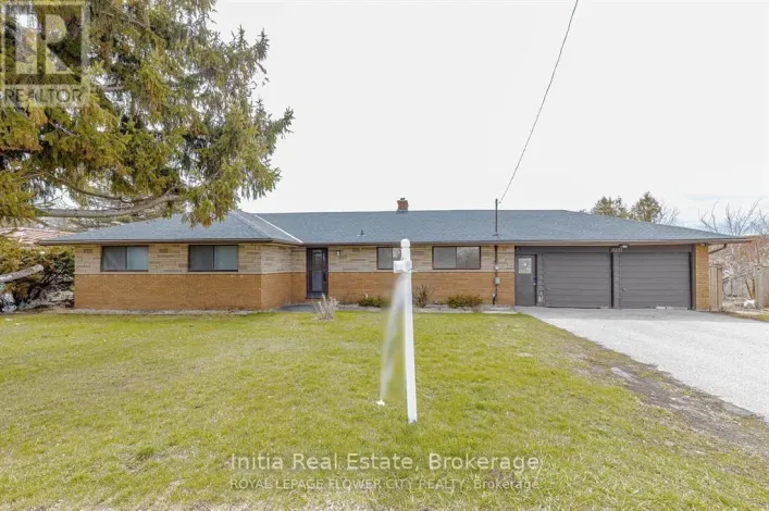 1421 FANSHAWE PARK ROAD E, London North