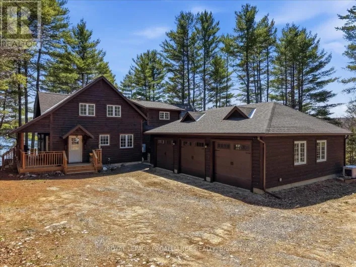 1421 TURTLE LAKE LANE, Frontenac