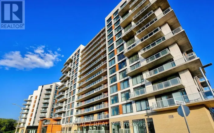 1422 - 2 DAVID EYER ROAD, Richmond Hill
