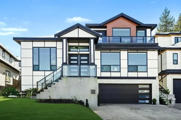 14220 114 AVENUE, Surrey