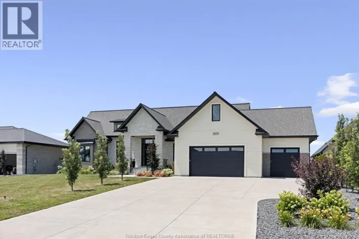 1423 MULLINS DRIVE, Lakeshore