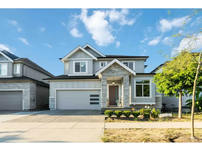 14239 61B AVENUE, Surrey