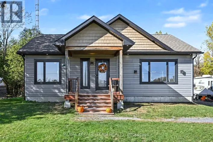 14241 CASSELMAN ROAD, North Stormont