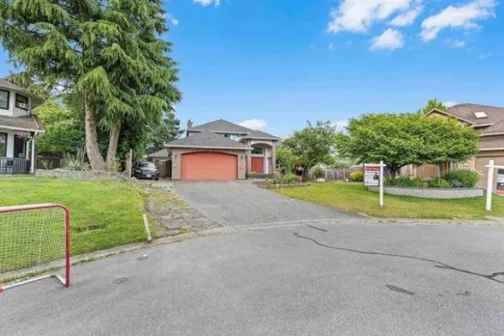 14247 86 AVENUE, Surrey