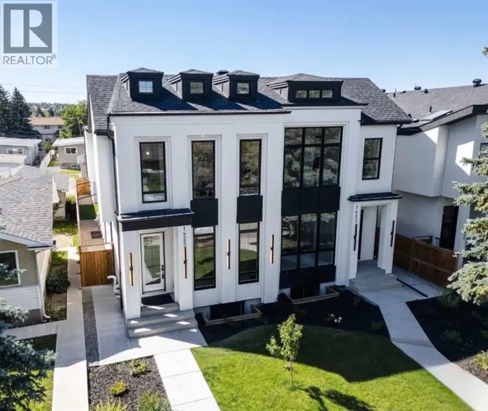 1425 44 Street SW, Calgary