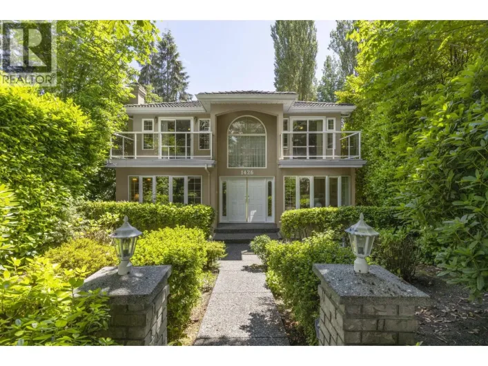 1426 FULTON AVENUE, West Vancouver