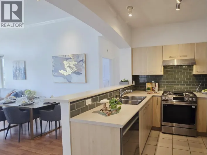 1427 5133 GARDEN CITY ROAD, Richmond