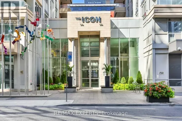 1428 - 250 WELLINGTON STREET, Toronto
