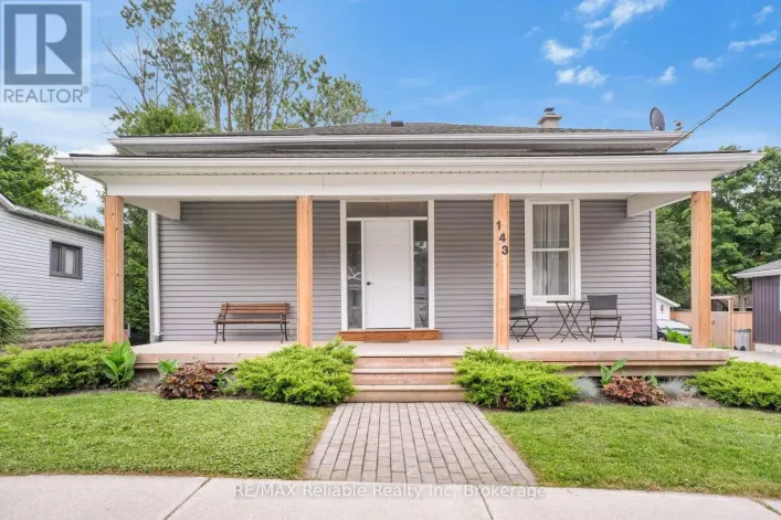 143 ALBERT STREET, Central Huron