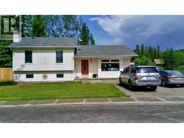143 Bergeron Drive, Tumbler Ridge