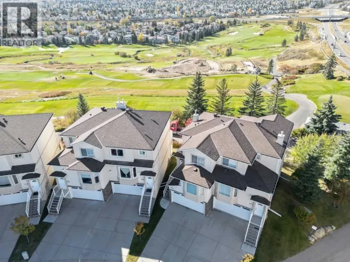 143 Country Hills Gardens NW, Calgary