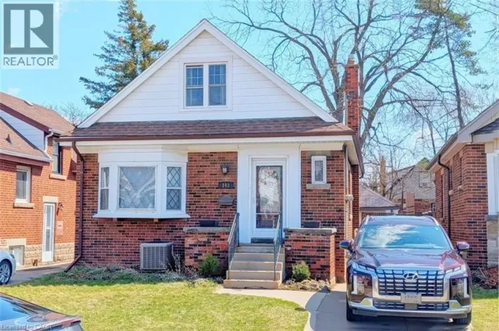 143 HUXLEY Avenue S, Hamilton