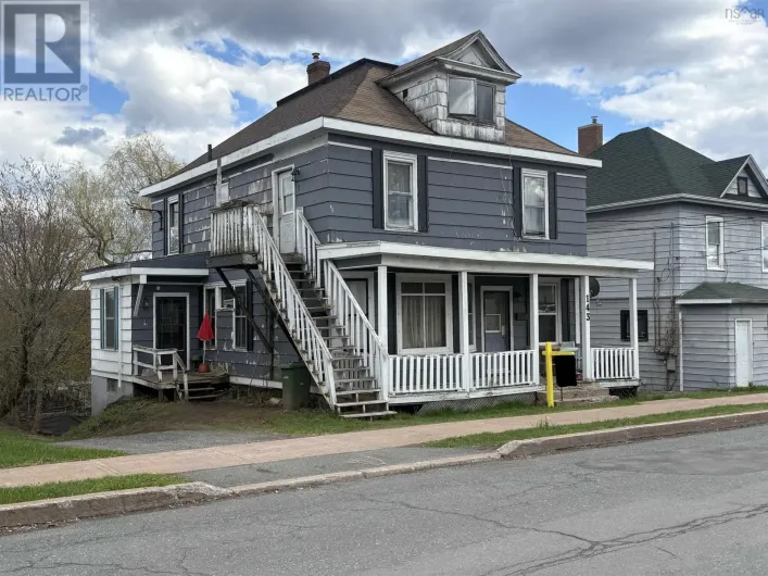 143 MacKay Street, Stellarton