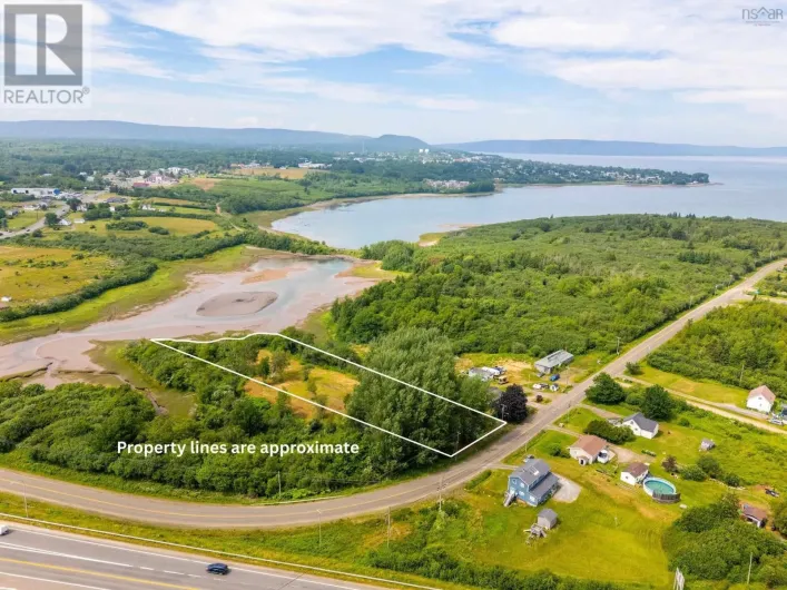 143 Robinson Weir Road, Conway