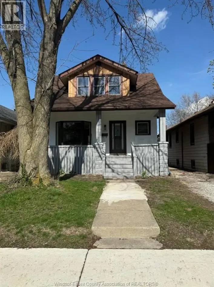 1430 DOUGALL AVENUE, Windsor