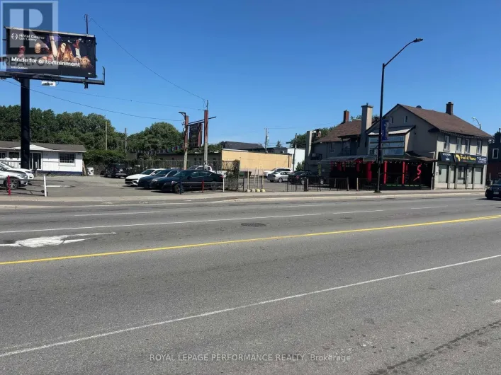 143-159 MONTREAL ROAD, Ottawa
