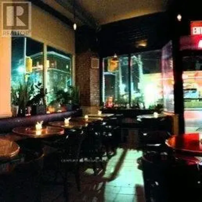 1434 DUNDAS STREET W, Toronto