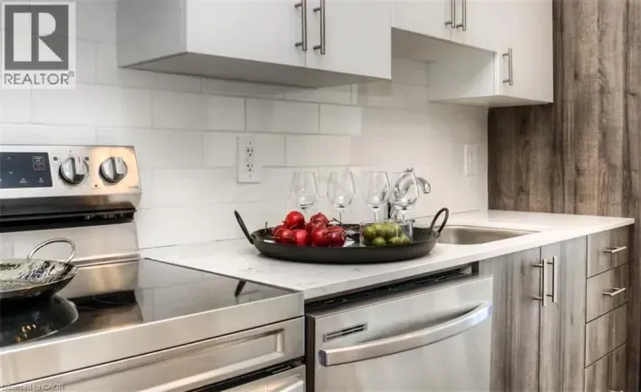 Apartment for rent: 1434 HIGHLAND Road W Unit# 202, Kitchener