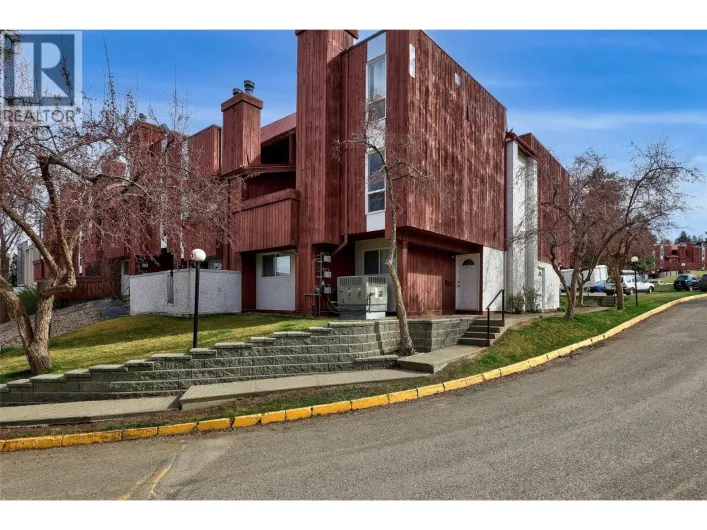 1435 Summit Drive Unit# 54, Kamloops