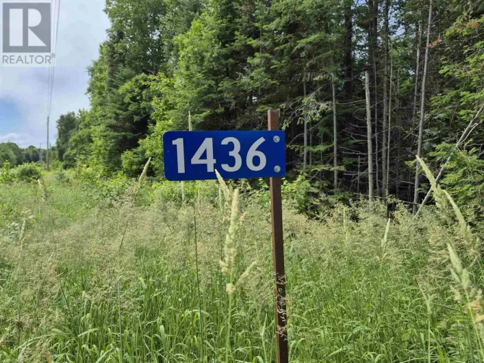 1436 Four Seasons Drive, Goulais River