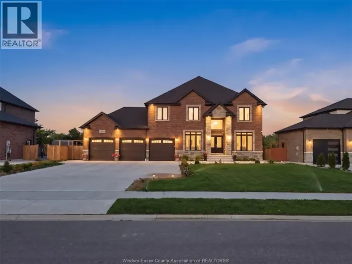 1436 MULLINS DRIVE, Lakeshore