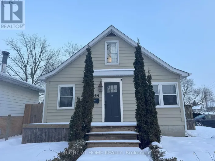 144 BASELINE ROAD W, London South